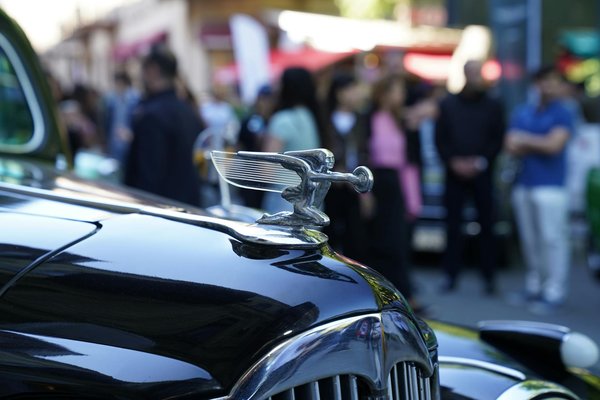 Maximize Your Fuel Efficiency: Proven Methods to Enhance Car Aerodynamics on UK Motorways